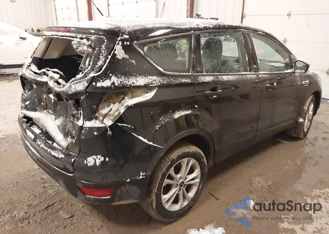 2017 Ford Escape S z USA, uszkodzony, nr VIN 1FMCU0F74HUD09735